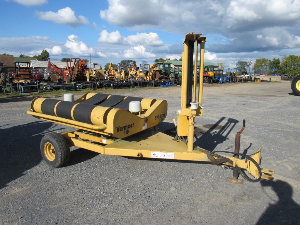 Vermeer SW-2500 Hay Wrapper