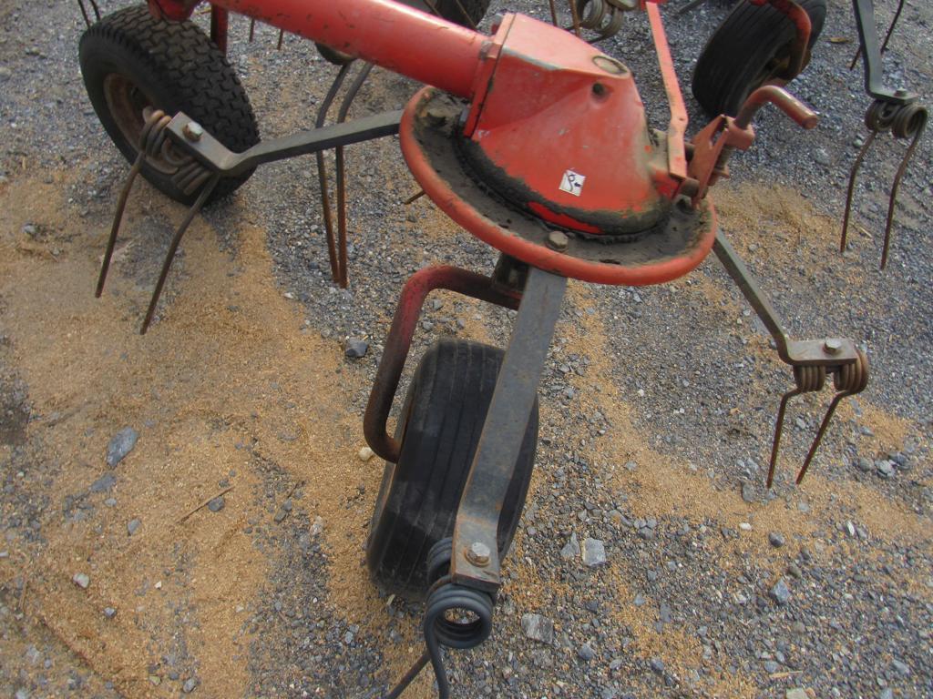 Deutz Fahr KH400 4-Star Tedder