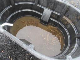 Rubbermaid Stock Tank