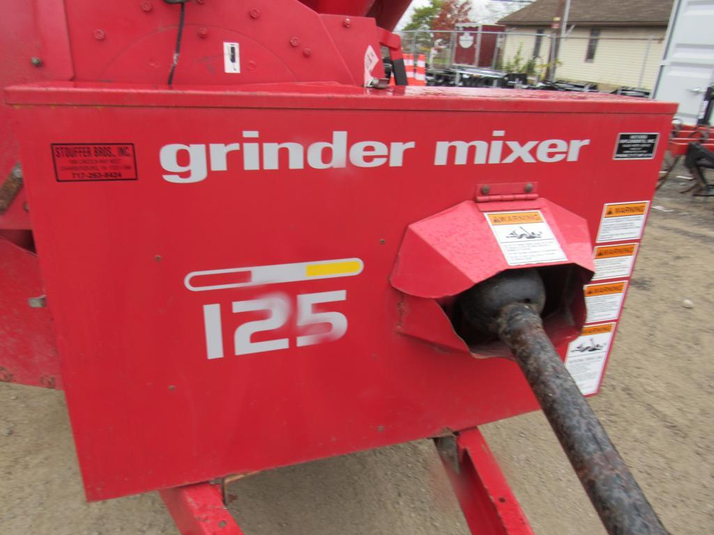 Gehl 125 Grinder Mixer