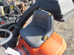 Husqvarna YTH150 L&G Tractor w/Bagger, Hydro