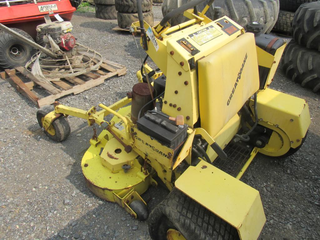 Great Dane Stand-Up Mower (non-running)