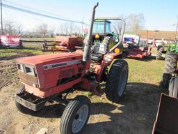 IH 254 Tractor (new clutch)