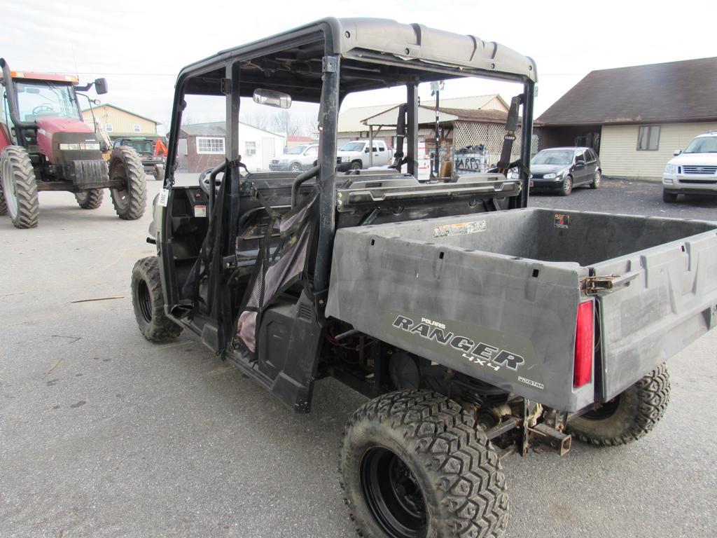 Polaris R18RNA57B1 4x4 UTV, Gas