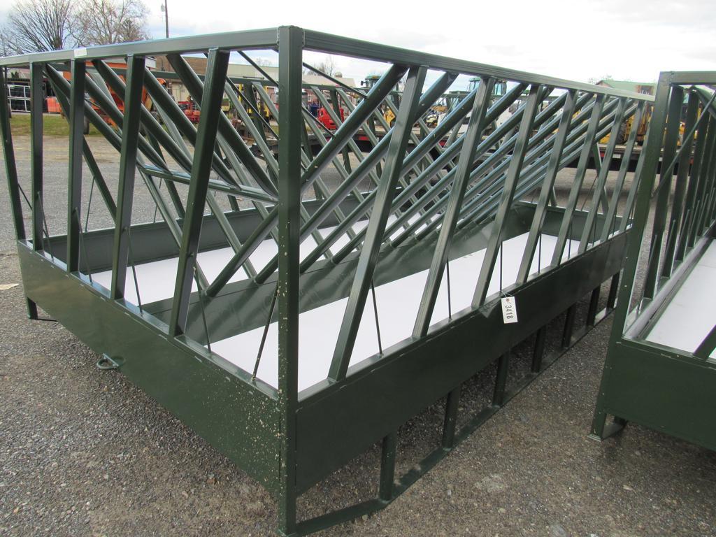 (New) Echo Hollow Welding Hay Feeder