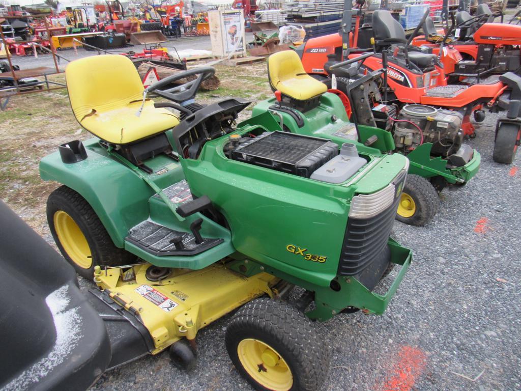 JD 345 L&G Tractor w/ 48" Deck