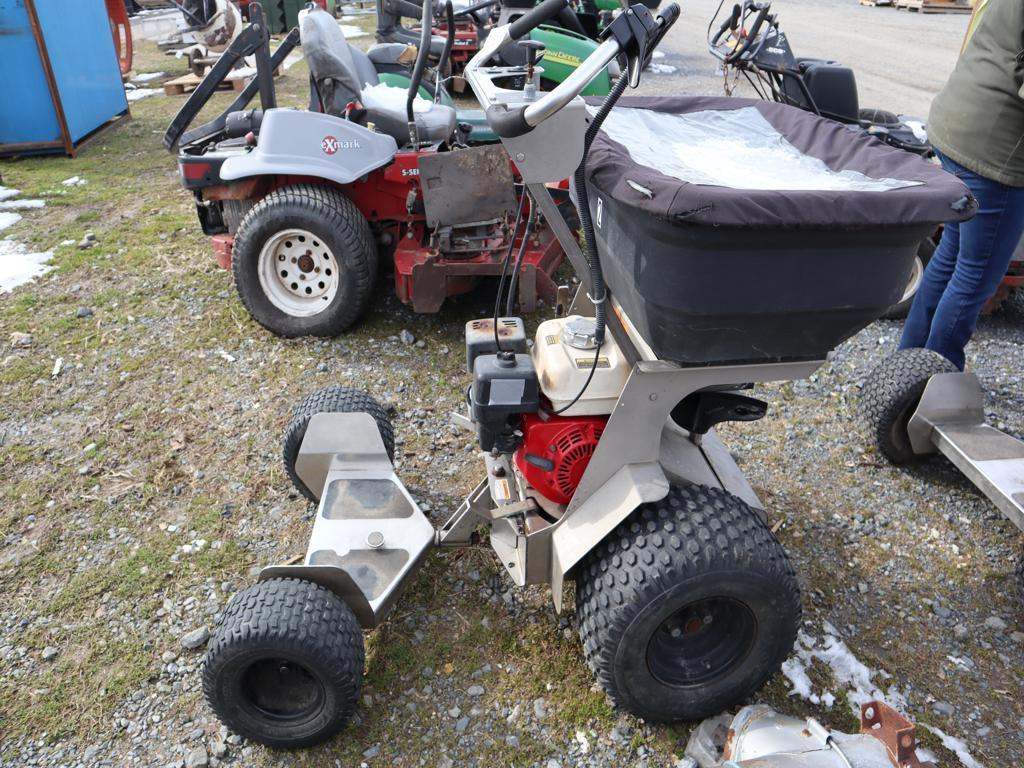 Ground Logic Ride on Spreader