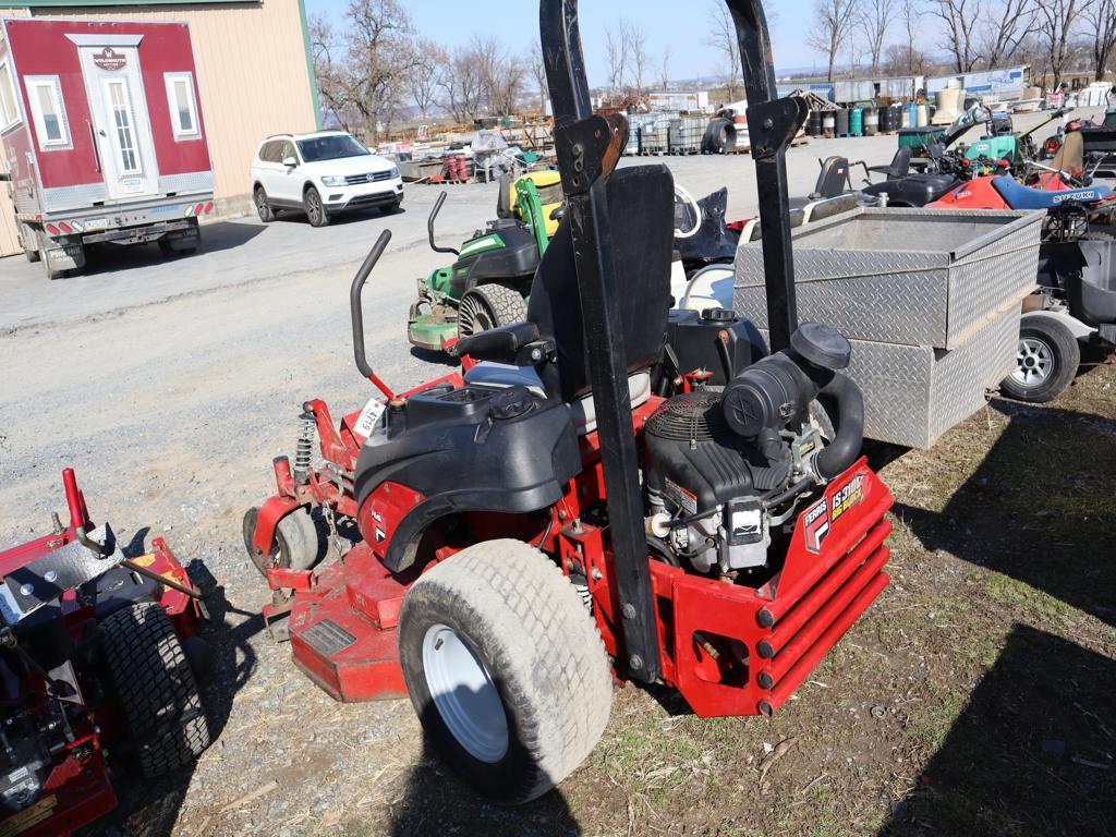 Ferris 3500 Zero Turn Mower (hyd leak)