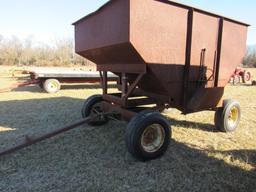 M&W 200B Gravity Wagon