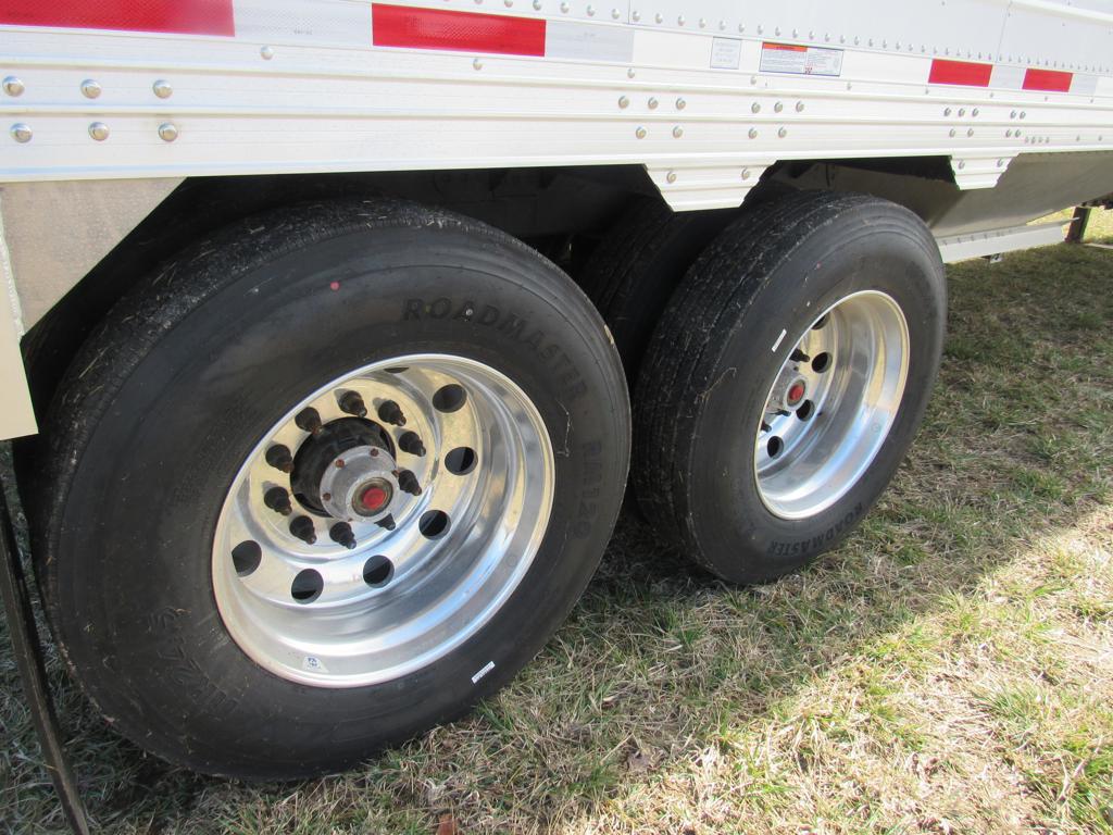 2023 Timpte Super Hopper Grain Trailer
