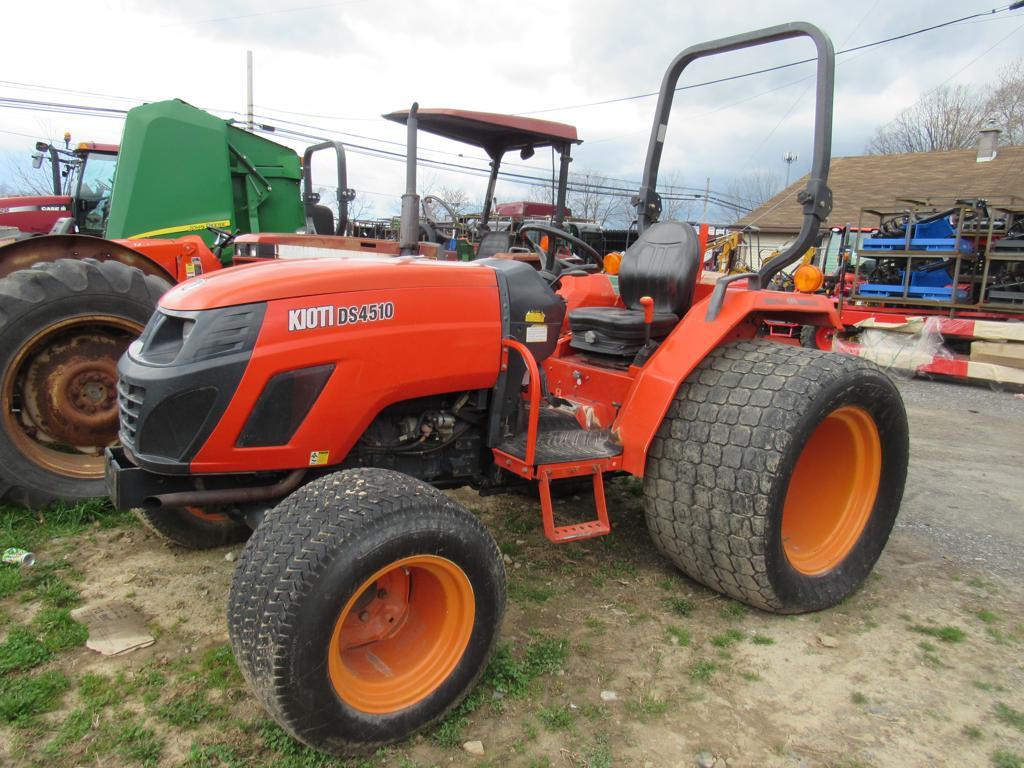 Kioti DS4510 Tractor, 4WD, Dsl