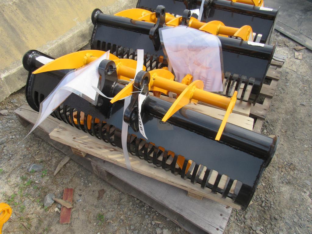Miva Excavator Attach. Sand Bucket, Ripper, Rake