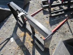 (New) Kivel Double Prong Bale Spear