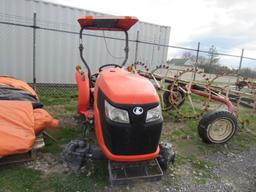 Kubota MX5200 Tractor, 4x4, HST, ROPS, Salvage