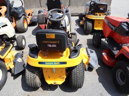 Cub Cadet LT1024 Riding Mower