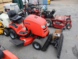 Simplicity Regent Riding Mower w/Snow Plow