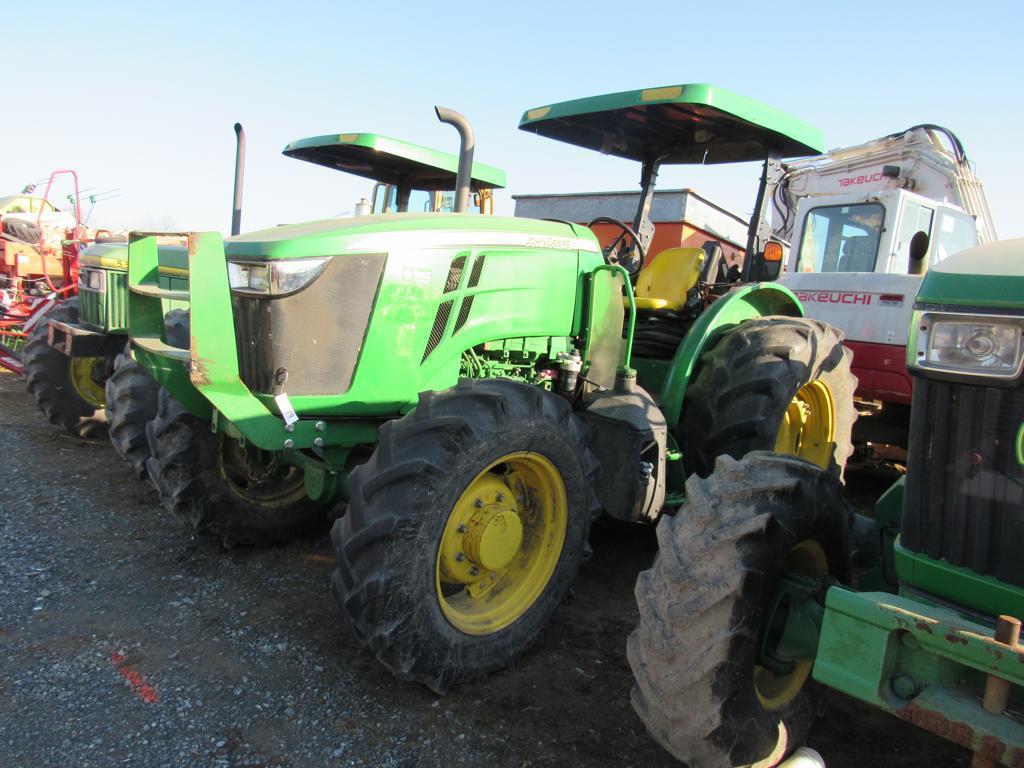 JD 5100E Utility Tractor, 4x4, ROPS, LHR