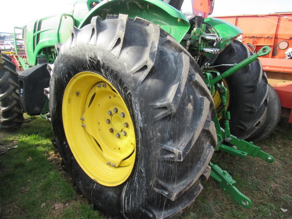 JD 5100E Utility Tractor, 4x4, ROPS, LHR