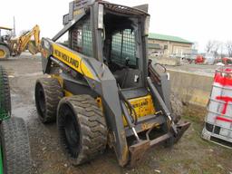 NH L190 Skidloader