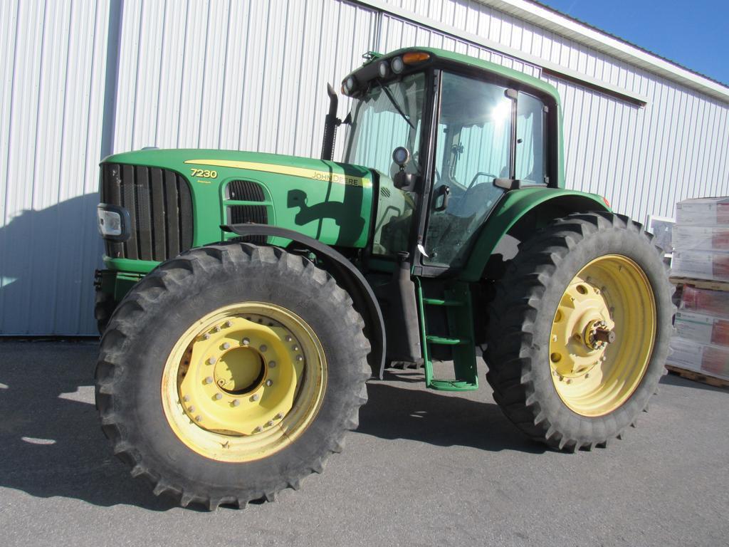 JD 7230 Premium 4x4 w/Cab, Dsl, LHR