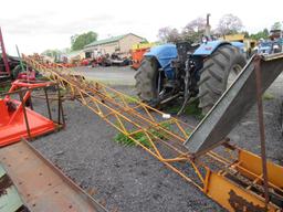 Hay Bale Conveyor