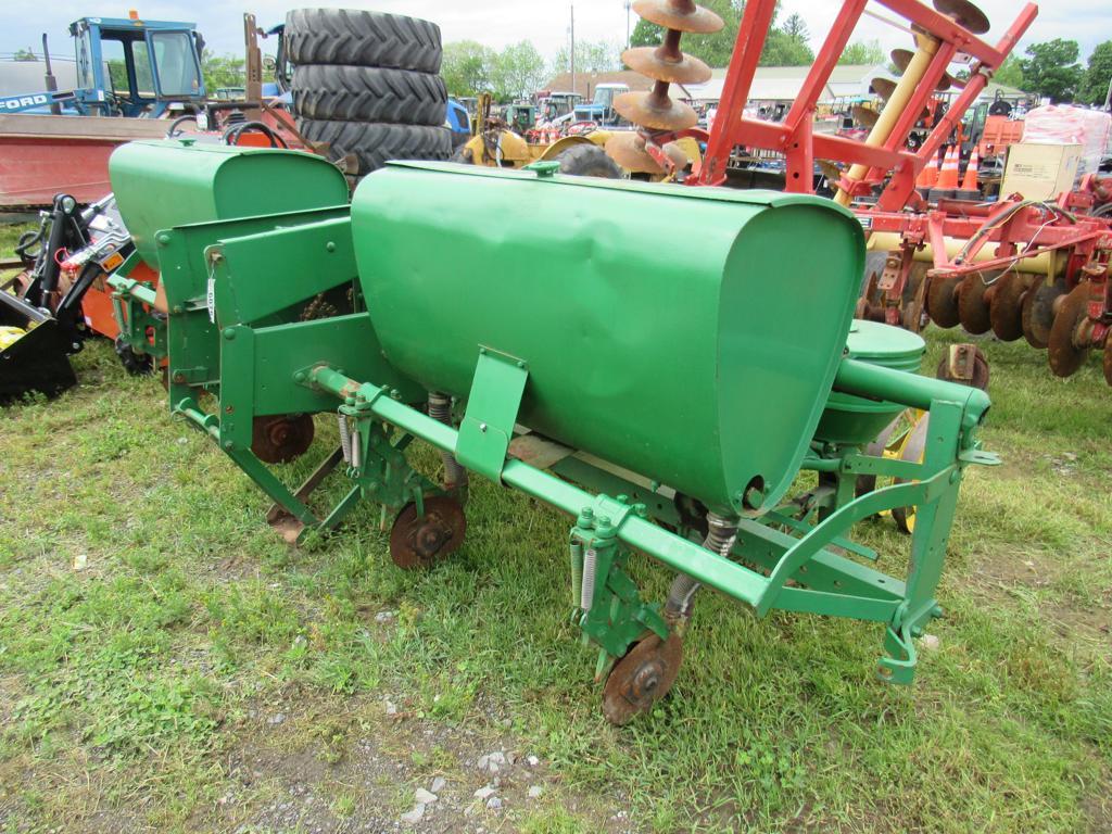 JD 94 4R Corn Planter