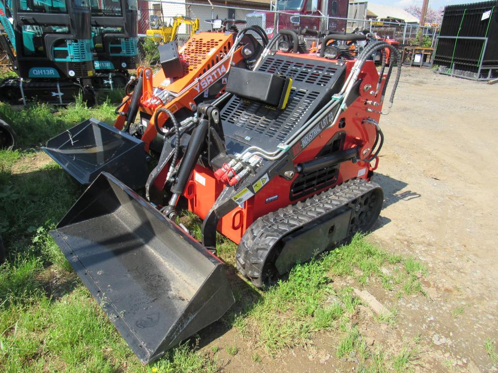 AGT Skid Steer Loader 23W - LRT23