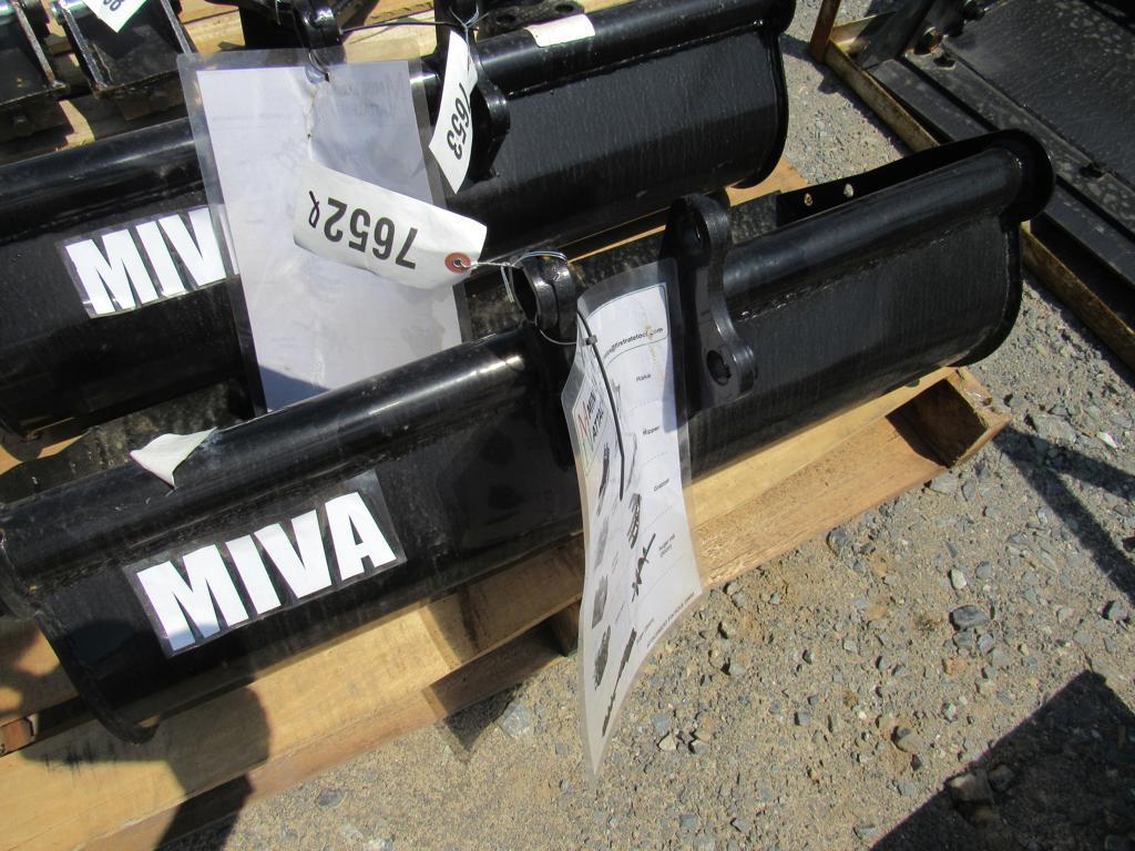 Miva Mini Excavator 32" Bucket