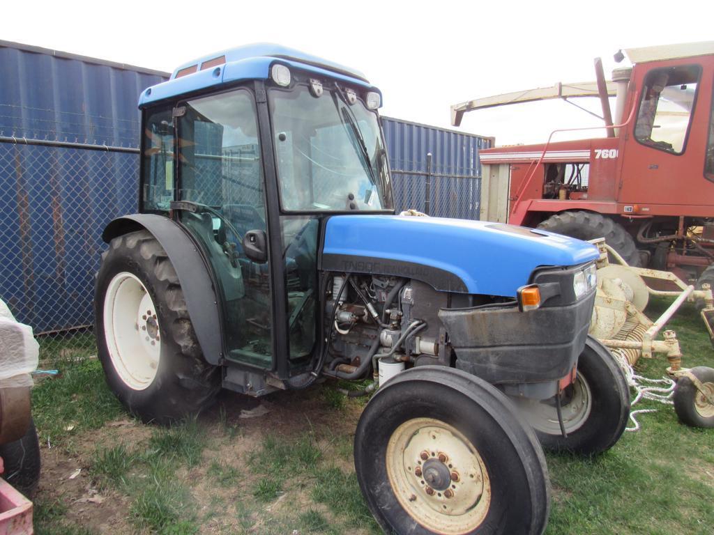 NH TN90F Tractor, Cab, 2WD