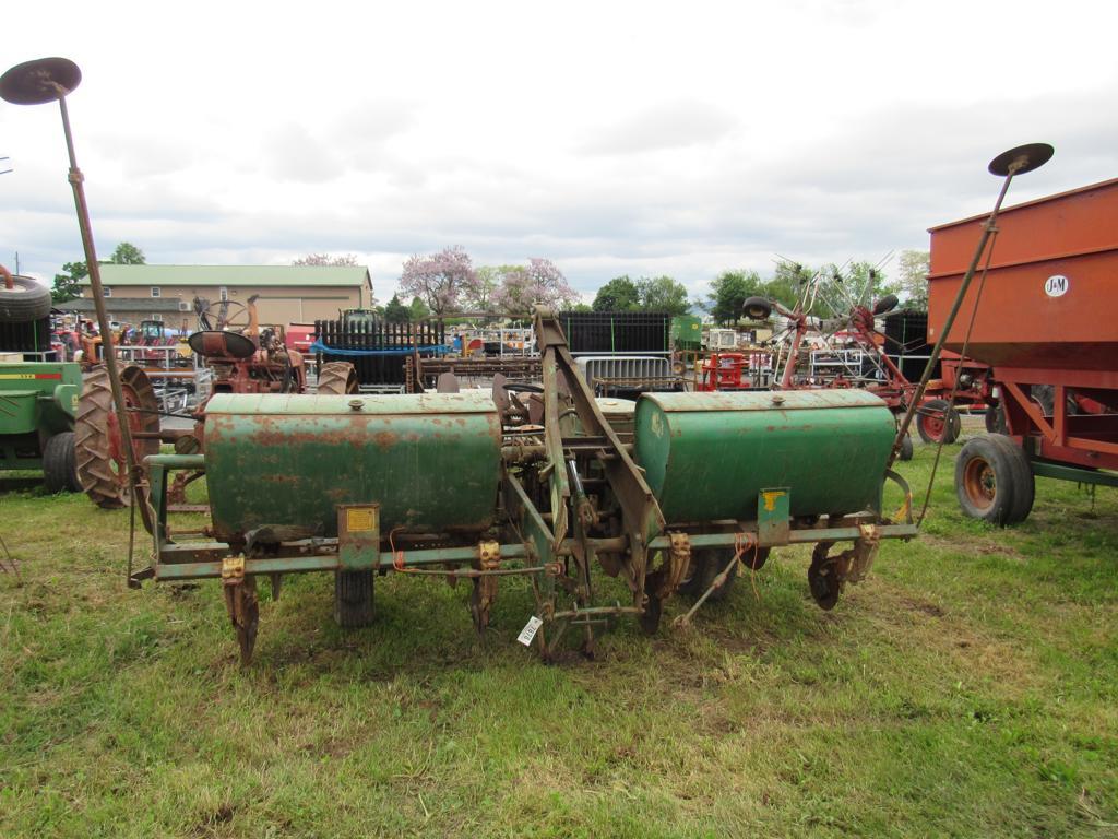 JD 494A 4R Corn Planter