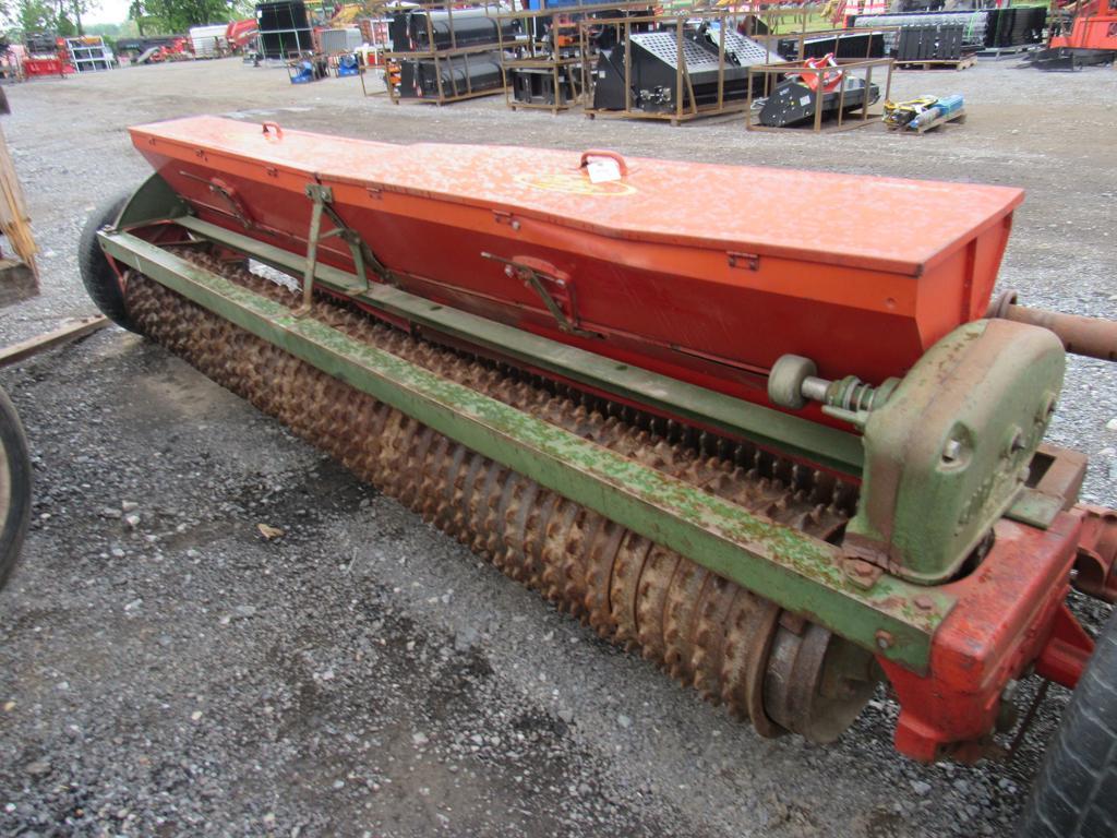 Brillion SS-1201 3Pt Seeder