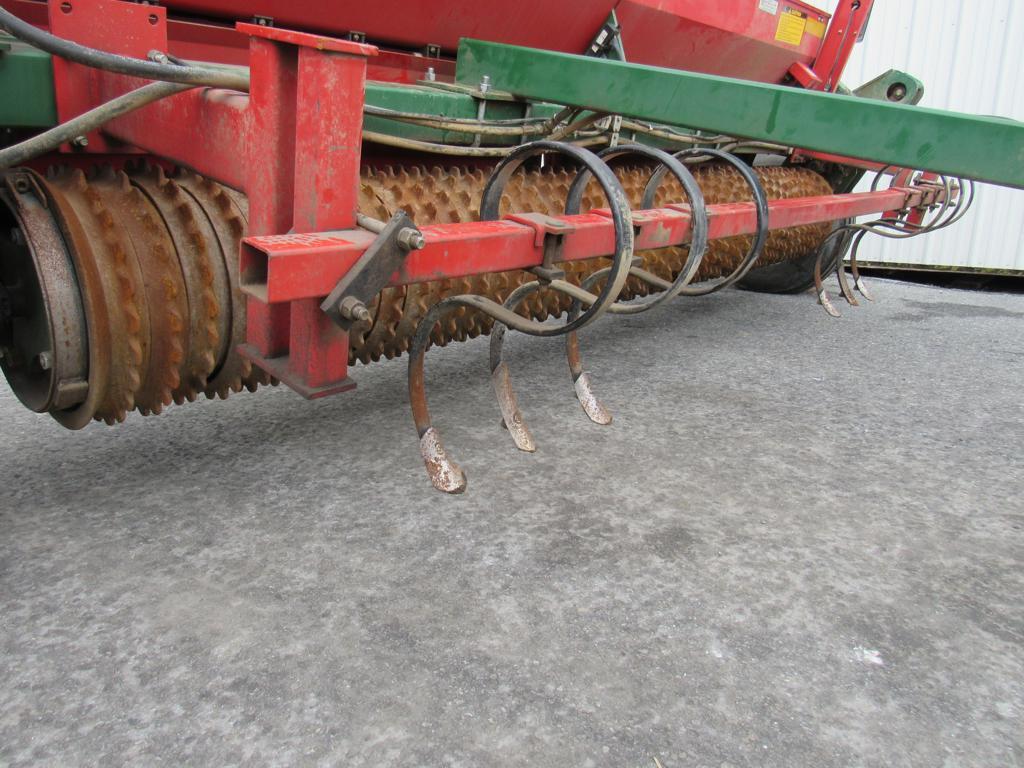 Brillion SS-10 Seeder w/ Light Kit & Hyd Transport