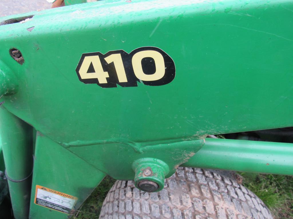 JD 4100 Compact Tractor w/410 Loader