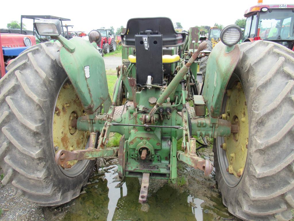 JD 2020 Gas Tractor w/ Front End Loader