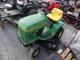JD STX46 Riding Mower (needs battery)