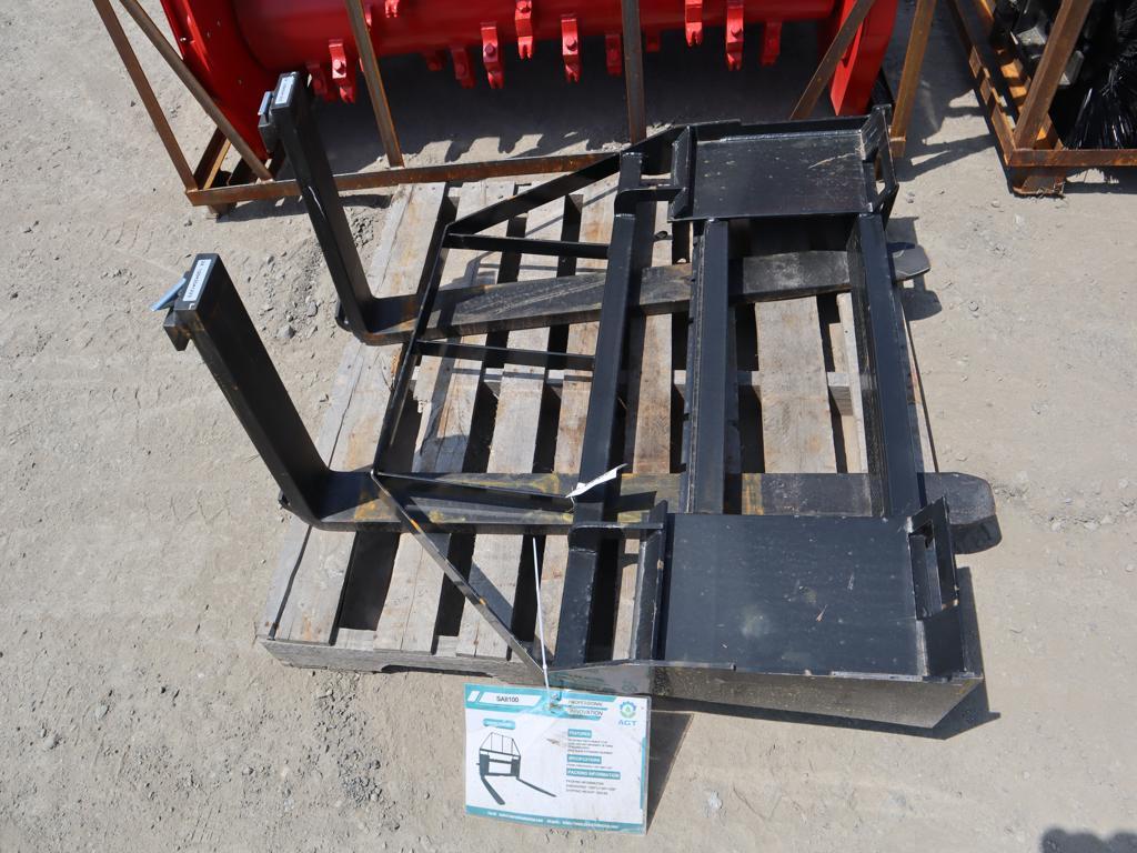 Mower King QA Pallet Forks