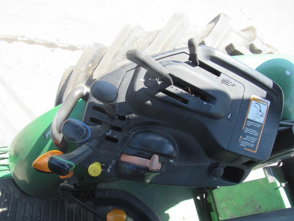 John Deere 5100 Utility Tractor