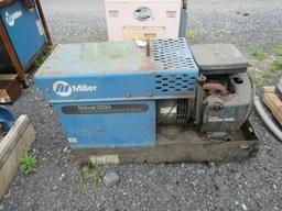Miller Bobcat 225G Welder