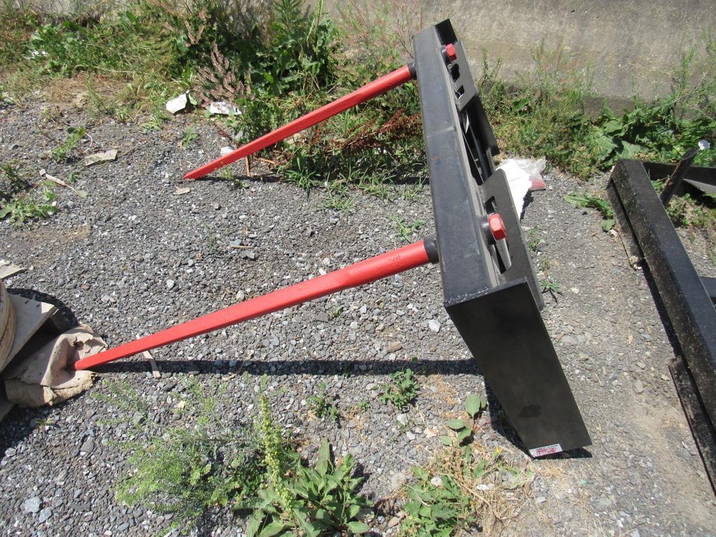 (New) Kivel Dual Prong Bale Spear Attachment