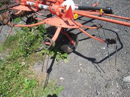 Kuhn 2 Star B2168 Hay Tedder