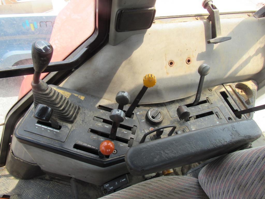 Case IH 5250 Tractor, Dsl, 4WD, Cab, Heat/AC,