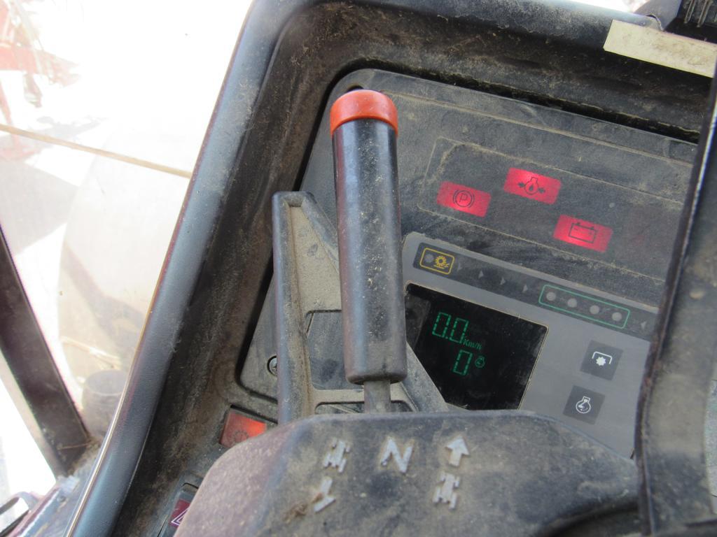 Case IH 5250 Tractor, Dsl, 4WD, Cab, Heat/AC,