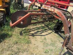 NI 402 Hay Rake
