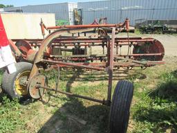 NI 402 Hay Rake