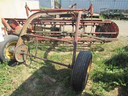 NI 402 Hay Rake
