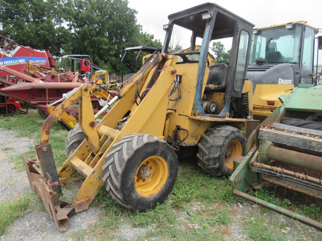 Swinger 200 Articulating Loader