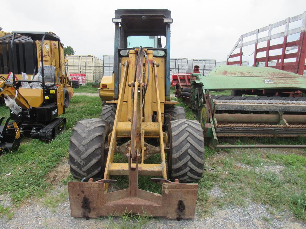 Swinger 200 Articulating Loader