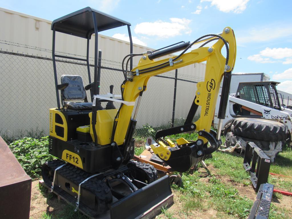 FF12 Mini Excavator