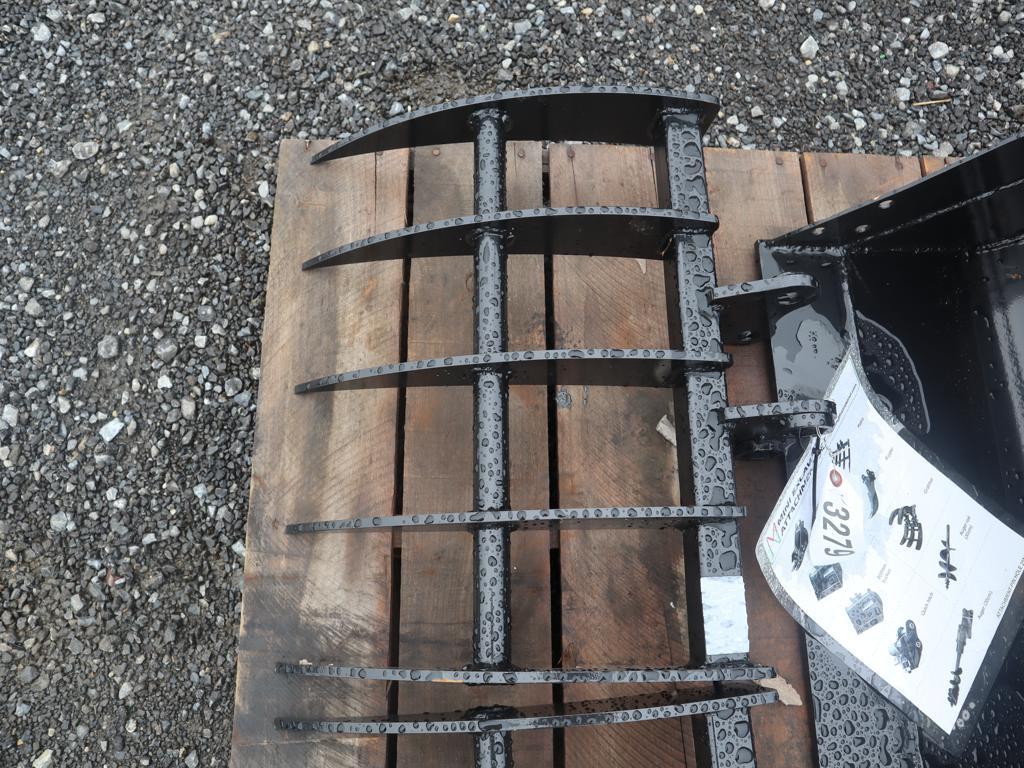 Miva Mini Excavator Root Rake