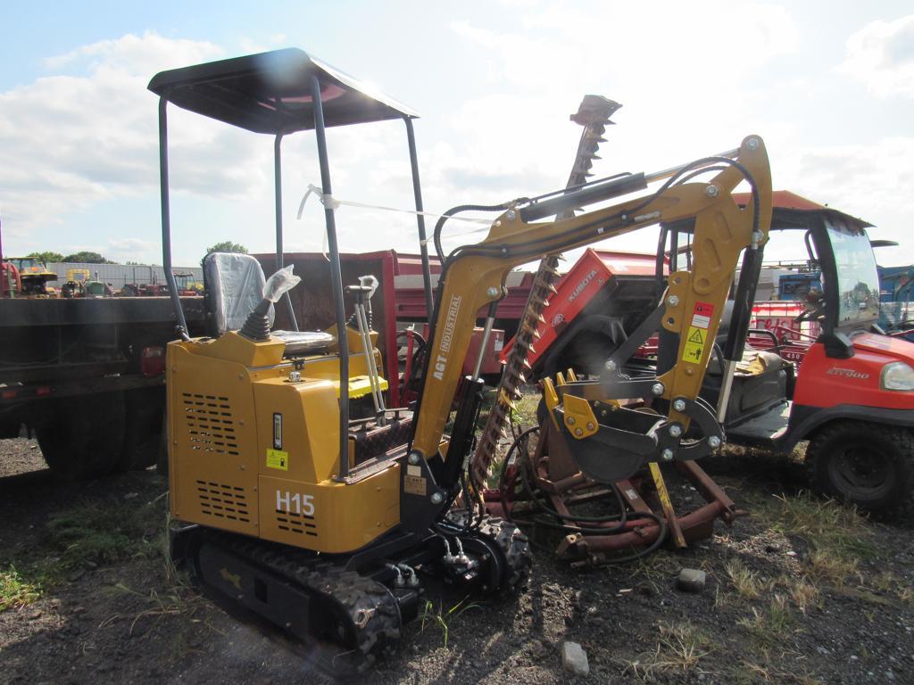 AGT H15 Excavator